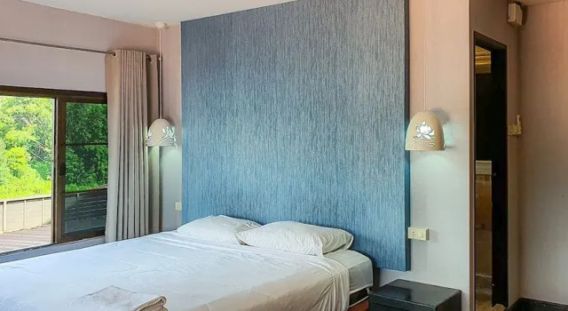 Двухместный номер Standard с балконом Phornpailin Riverside Resort