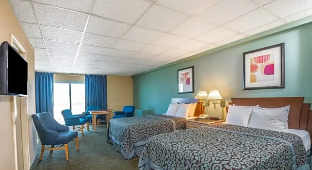 Номер Standard с балконом Days Inn by Wyndham Atlantic City Oceanfront-Boardwalk