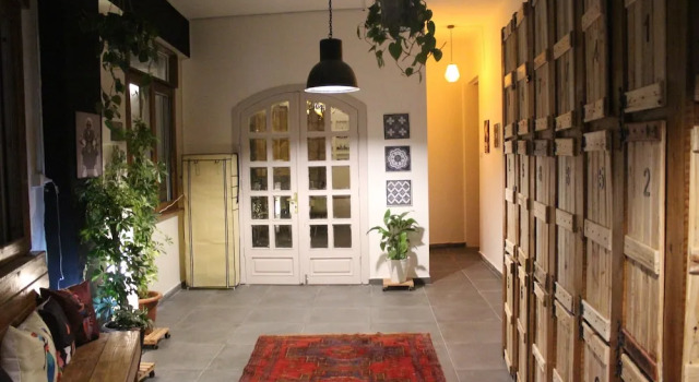 The Cabin, Забронировать Хостел Амман Провинция Амман, рядом с Римский театр Аммана