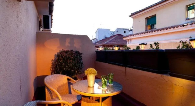 Двухместный номер Standard THC Tirso Molina Hostel