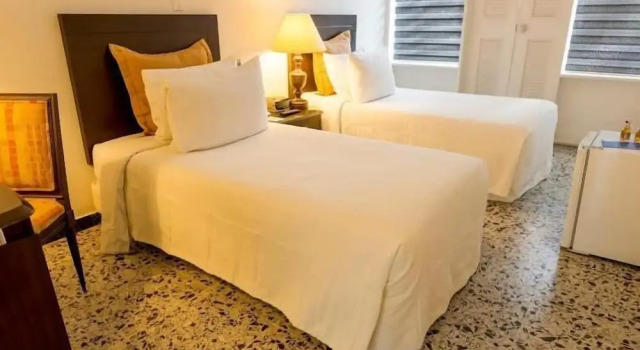 Семейный номер Standard с балконом Hotel Tequendama Inn Estación