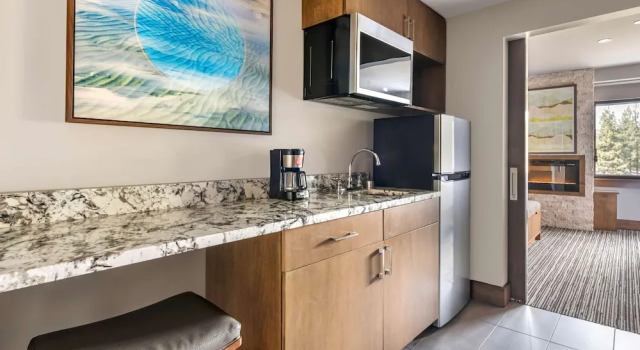Четырёхместный номер Standard c 1 комнатой Hilton Vacation Club Tahoe Seasons Lake Tahoe
