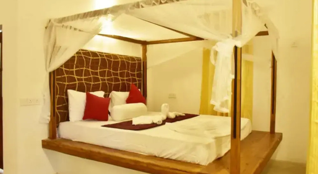 Коттедж Deluxe Safari Queens Resort