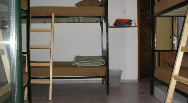 Łóżko w pokoju wieloosobowym Summit Zero Hostel