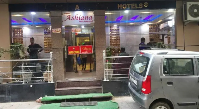 Hotel Ashiana, Забронировать Отель Пахар-Ганж Нью-Дели, рядом с Рынок Садар-Базар