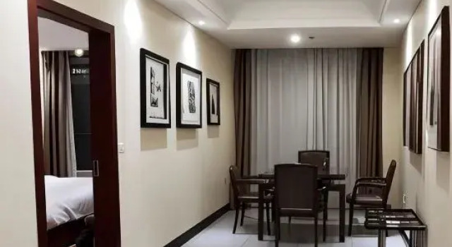 Люкс Xinhuihua Business Hotel