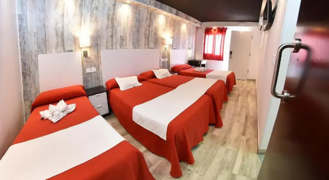Трёхместный номер Standard Hotel Zen Airport