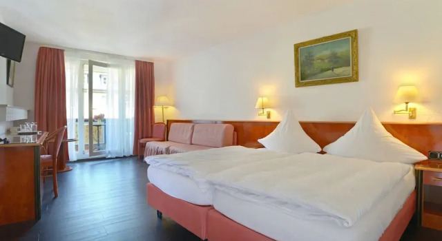 Семейный номер Superior с балконом Hotel Zehnthof
