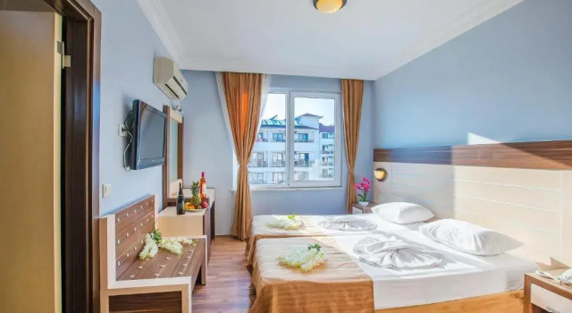 Двухместный номер Economy Hawaii Suite Beach Hotel