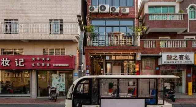 Quanzhou Tongyu Family Homestay (West Street Kaiyuan Temple), Book Hotel Hoteller i Quanzhou med parkering, Parkering