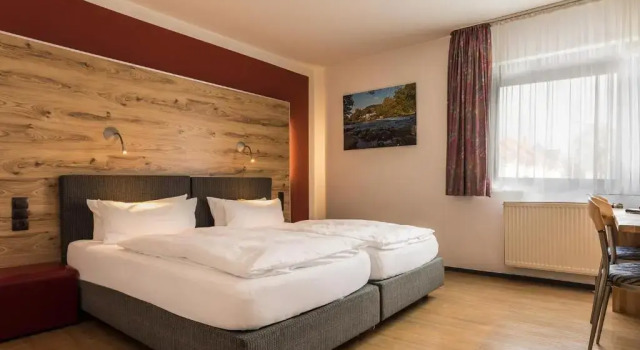 Трёхместный номер Standard Hotel & Wirtshaus Hansen