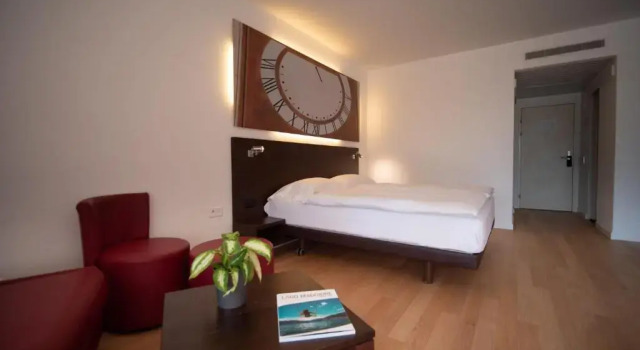 Полулюкс Hotel la Meridiana, Lake & SPA