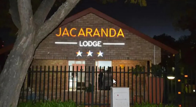Jacaranda Lodge, Забронировать Отель Отели Полокване 3 звезды, рядом с Polokwane Golf Club, 3*