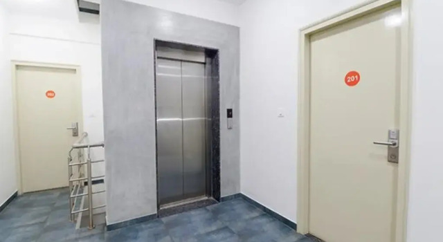 FabHotel Royal Manyata, Rezervovat Hotel Bangalore Bangalore