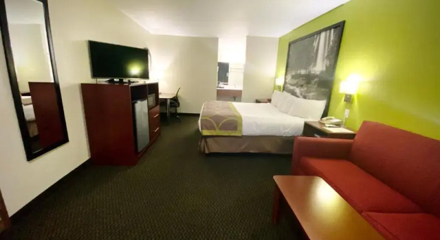 Номер Standard Days Inn & Suites by Wyndham Flagstaff I-40
