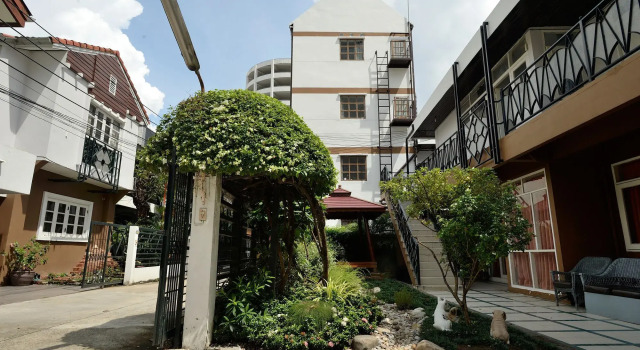 Siam Square House