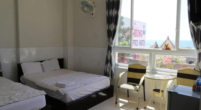 Четырёхместный номер Standard Minh Hung Hotel