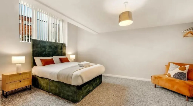 Апартаменты Host Apartments - Stylish Georgian Coach House
