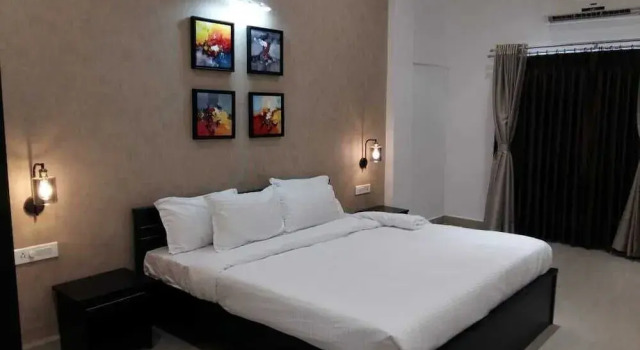 Yash Regency, Забронировать Отель Отели штата Махараштры 3 звезды, 3*
