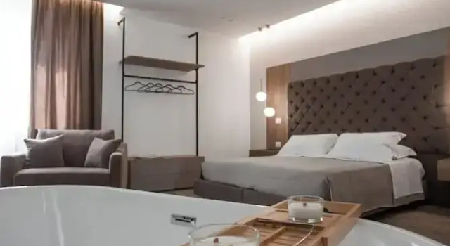 Номер Standard Alexander House Hotel