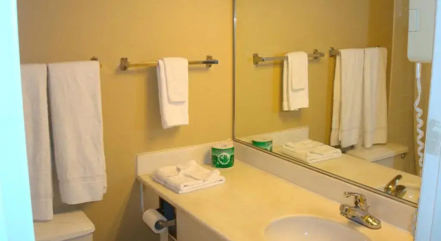 Четырёхместный номер Standard Heritage Inn - Milpitas