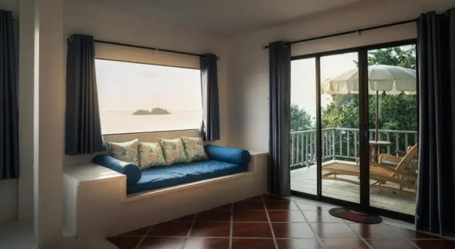 Люкс Deluxe с видом на океан Koh Chang Cliff Beach Resort