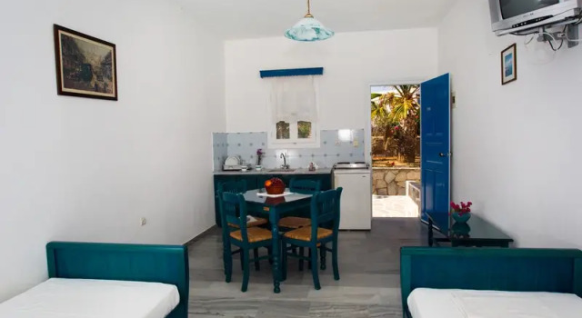 Апартаменты c 1 комнатой с балконом и с видом на море Arkas Inn
