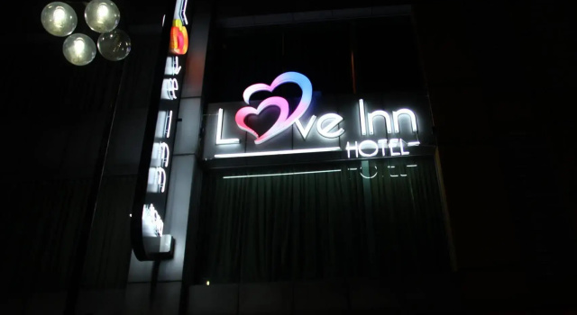 Люкс Love Inn Hotel Kuchai Lama