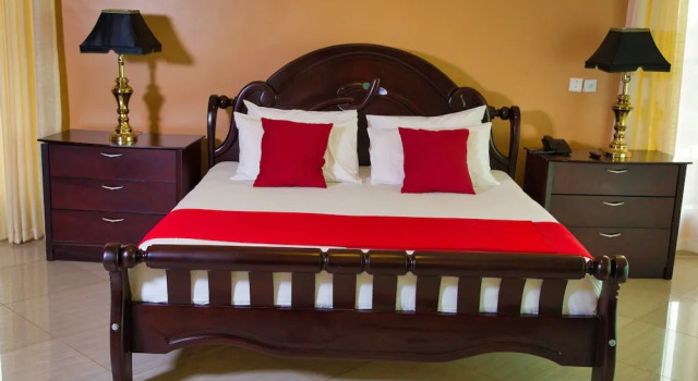Номер Executive с балконом Lakepoint Villa