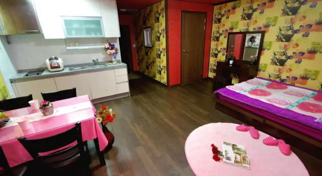 Namyangjulotto Pension, Prenota Hotel Hotel a Gyeonggi-do con parcheggio, Parcheggio