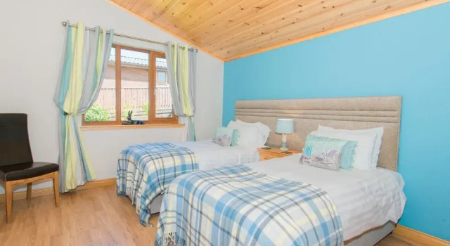 Tawny Lodge