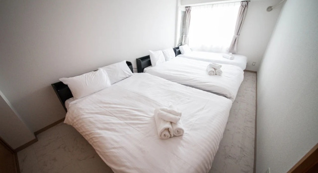 Apartment Primal 2002