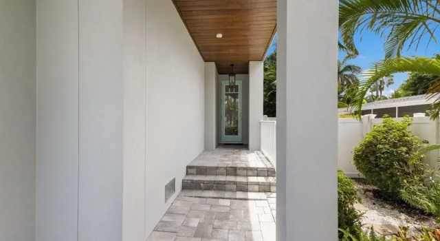 Коттедж Seaside Haven 4 Bedroom Home by RedAwning