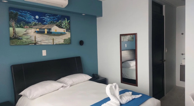 Двухместный номер Standard с балконом Hotel Luckys
