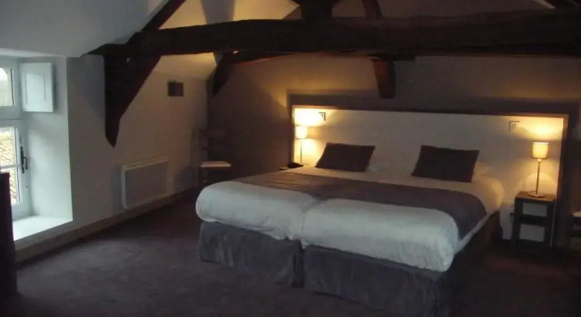 Номер Superior Logis Hôtel Restaurant Le Puits Doré
