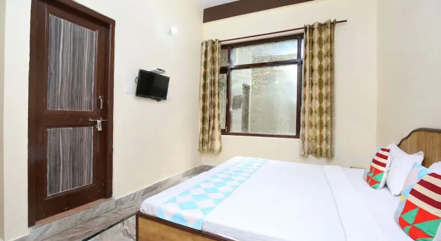 OYO 19173 Home Cheerful Stay Dhalli