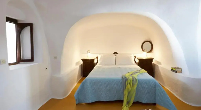 Коттедж Kristy Cave House