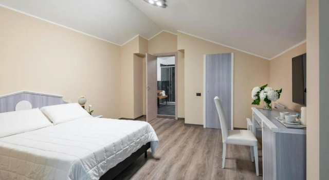 Rivoli Hotel