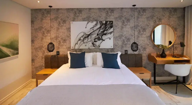 Двухместный номер Deluxe с балконом Central Beach Villas