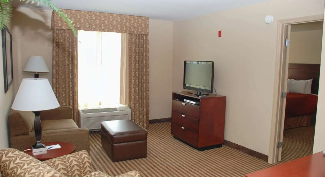Люкс с 2 комнатами Homewood Suites by Hilton Macon-North