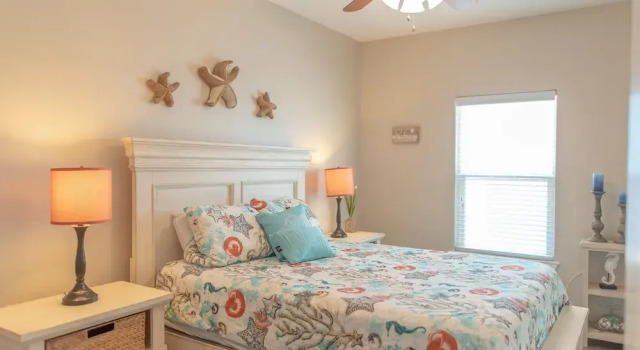 Tortuga Landing 4 Bedroom Home, Забронировать Дом для отпуска Коттеджи Порт-Аранзас, Коттедж