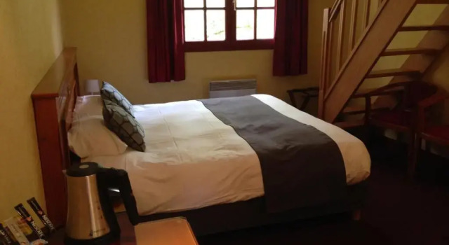Номер Standard Logis Hôtel Restaurant Le Moulin de la Coudre