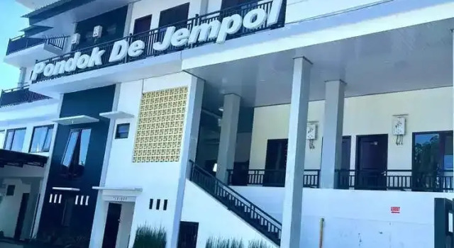 De Jempol Tawangmangu