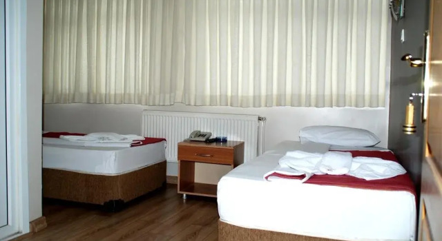Safak Hotel, Varaa Hotelli Hotellit Marmara-alue pysäköinnillä, Pysäköinti
