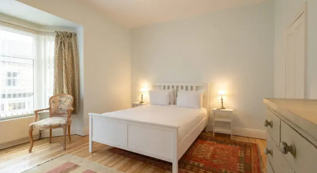 Host Stay Heather House
