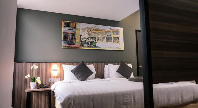Двухместный номер Deluxe Days Hotel & Suites by Wyndham KL - Chan Sow Lin MRT or LRT