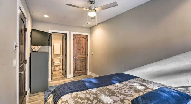 Апартаменты Ski-in/out Snowmass Condo w/ Community Hot Tub!
