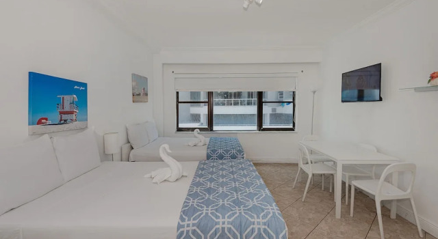 Студия Comfort Beach Front Studio Miami Beach