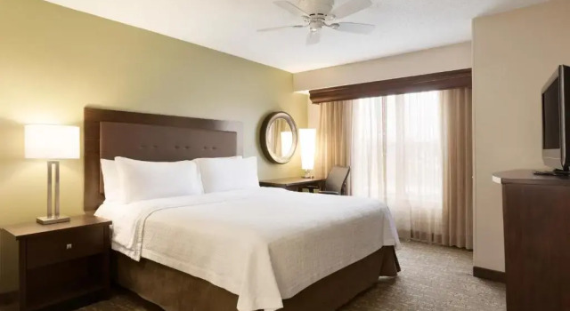 Люкс с 2 комнатами Homewood Suites by Hilton Toledo-Maumee