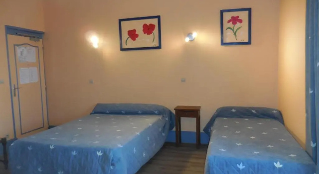 Трёхместный номер Standard с видом на город Hotel de la gare